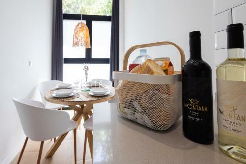 Hostal Florit Flats - The Serreria Rooms