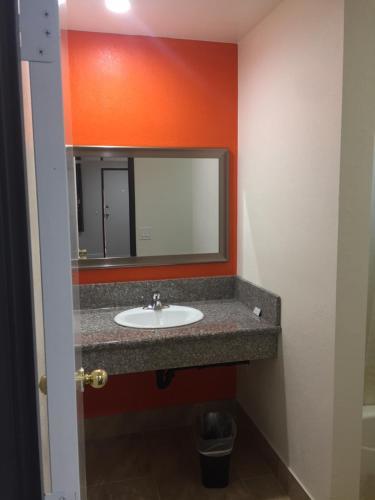 Motel Welcome Inn & Suites Anaheim
