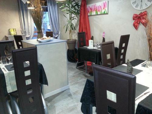 Hostal Le Point De Chute