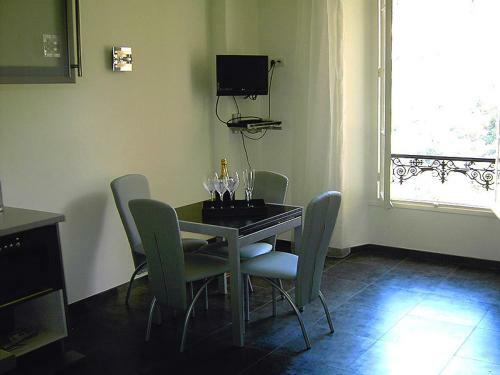Apartamento Eden Residence