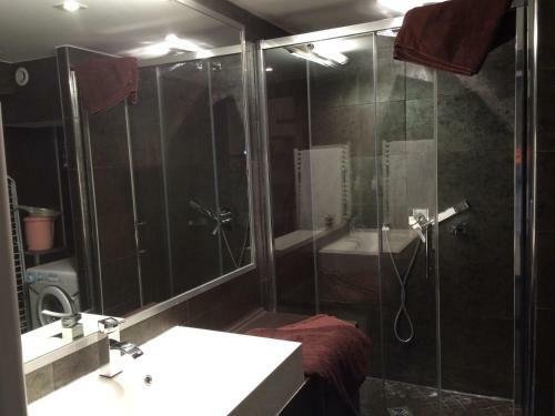 Apartamento Eden Residence