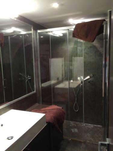Apartamento Eden Residence