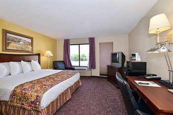 Hotel Lamplighter Inn-south