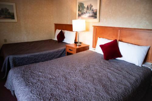 Posada Royal Inn And Suites At Guelph