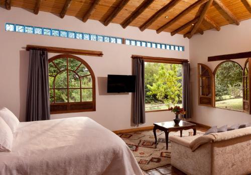 Hostal Hotel Campestre La Tomineja