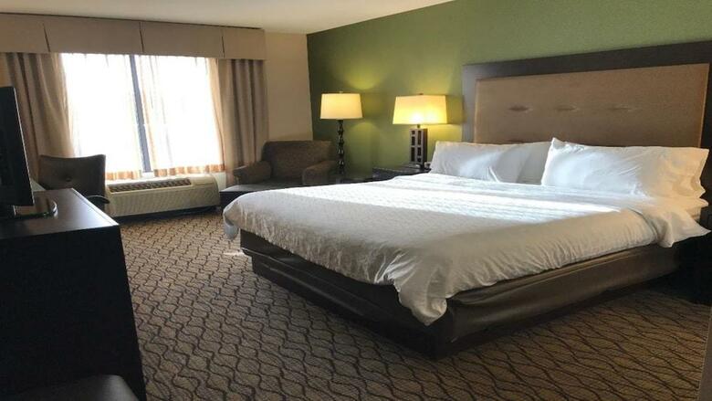 Hotel Holiday Inn Express And Suites Winchester