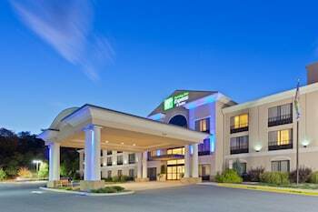 Hotel Holiday Inn Express And Suites Winchester