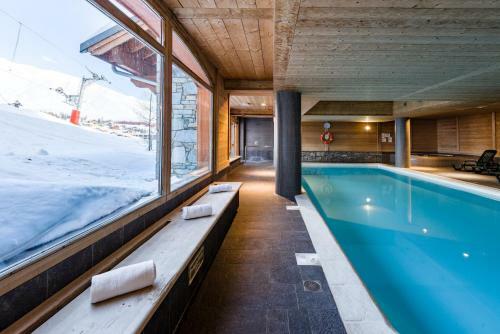 Aparthotel Lagrange Prestige Les Hauts De Comborci�re
