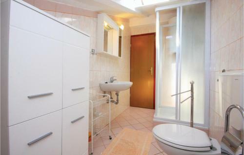 Holiday Home Veliki Vareski V