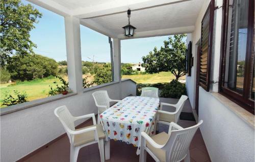 Holiday Home Veliki Vareski V