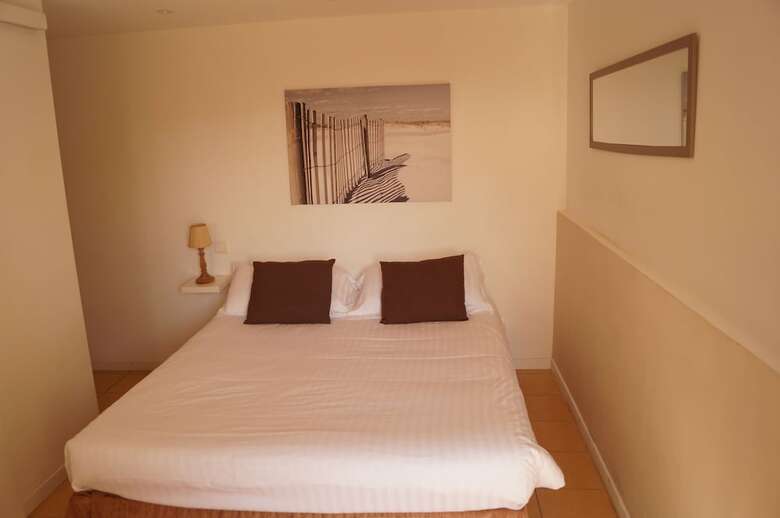 Hotel H�tel La Fianc�e Du Pirate