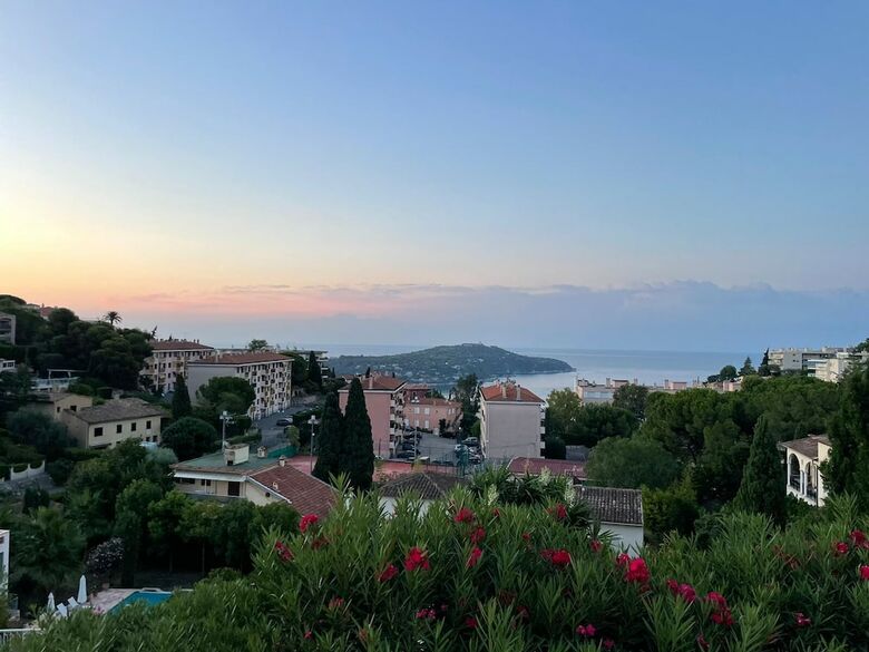 Hotel H�tel La Fianc�e Du Pirate
