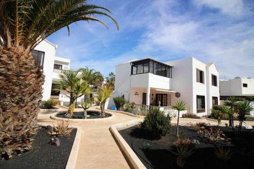 Apartamento Casa B�rbara En Playa Basti�n