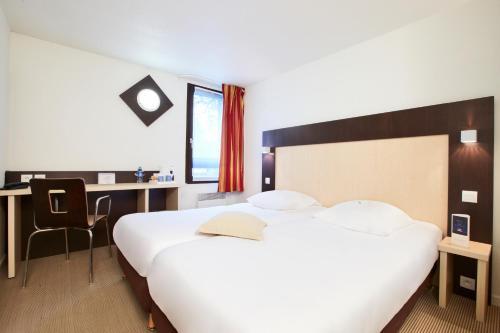 Hotel Kyriad Rouen-nord ~ Mont-st-aignan