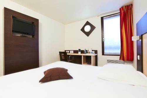 Hotel Kyriad Rouen-nord ~ Mont-st-aignan