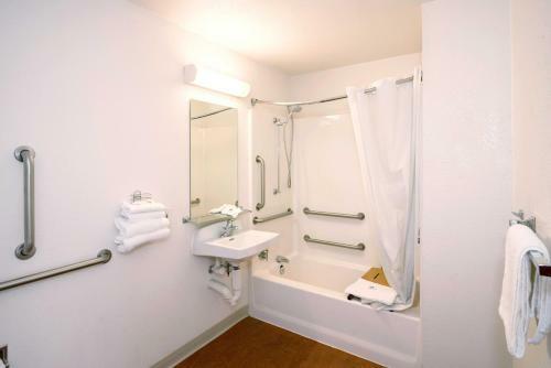 Motel 6 Reno West