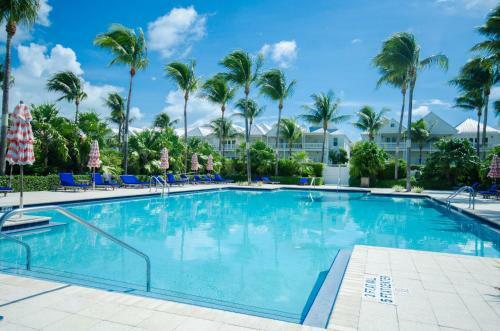 Hotel Indigo Reef Resort Villas