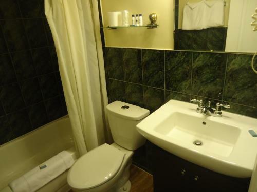 Posada Bayside Inn & Waterfront Suites
