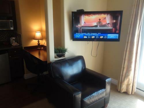 Posada Bayside Inn & Waterfront Suites