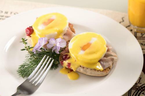 The Blushing Oyster Bed & Breakfast