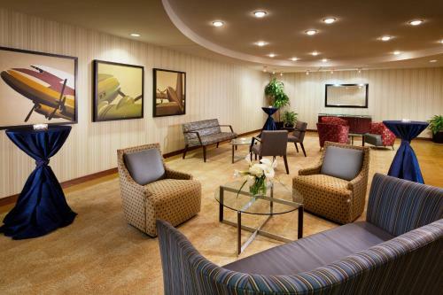 Sheraton Cleveland Airport Hotel