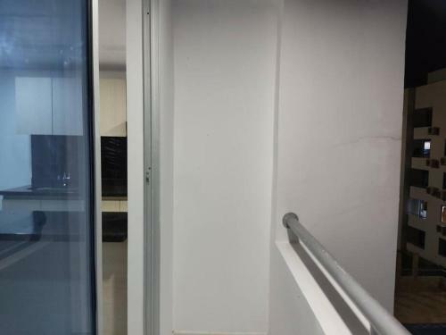 Hermoso Apartamento En Cove�as Con Piscina