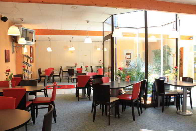 Inter-hotel De La Chaussairie