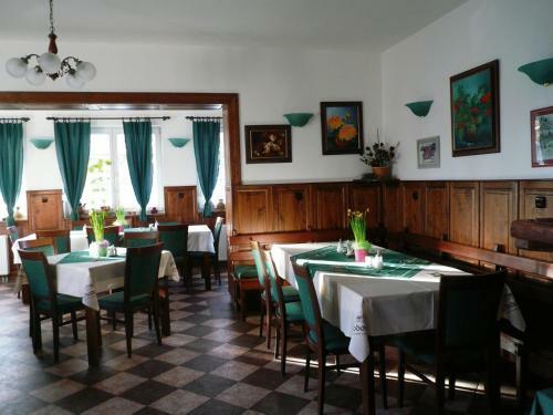 Hostal Penzion U Stud�nky