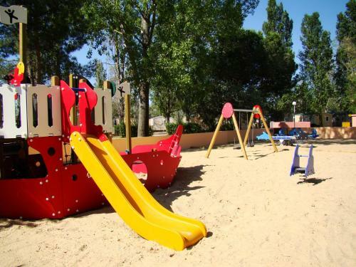 Domaine R�sidentiel De Plein-air Elys�e