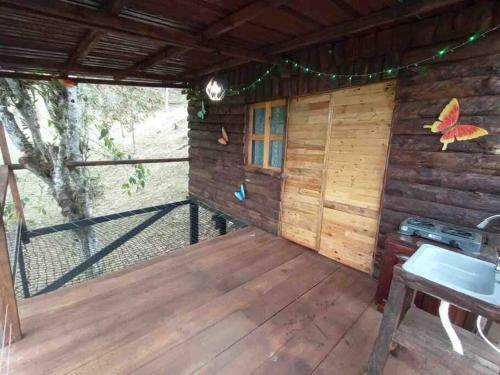 Encantadora Caba�a Cerca A Cali Jacuzzi Smart Tv