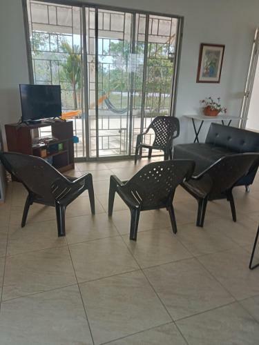 Casa Campestre Con Piscina Jacuzzi Y Golfito