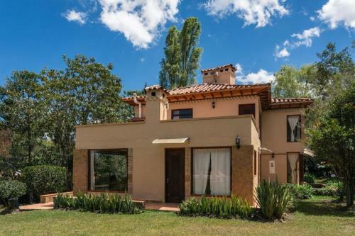 La Leyenda Apartamentos