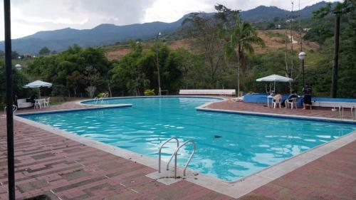 Hotel Club Campestre El Bosque