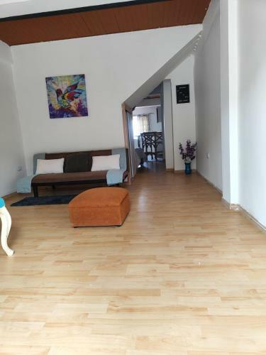 Apartamento C�modo Estudio En La V�a A Termales