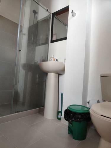Apartamento C�modo Estudio En La V�a A Termales