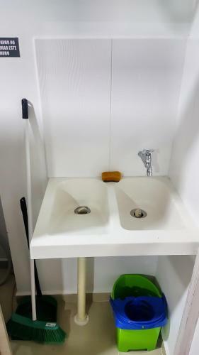 Apartamento Apto Con Piscina En El Cc San Gil Plaza