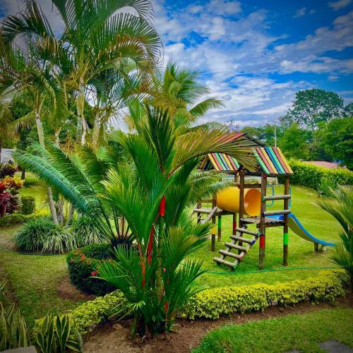 Finca Santa Clara, Rivera-huila