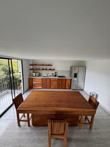Suite Con Balc�n Privado En Casa Campestre