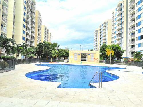 Espectacular Apartamento Wifi, Aa, Piscina Jacuzzi
