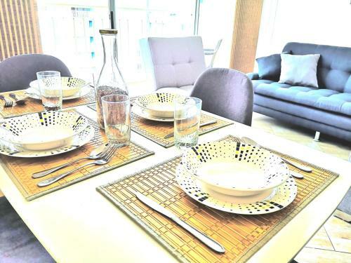 Espectacular Apartamento Wifi, Aa, Piscina Jacuzzi