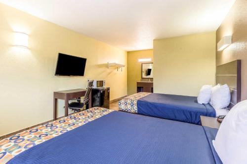 Motel Knights Inn Tampa