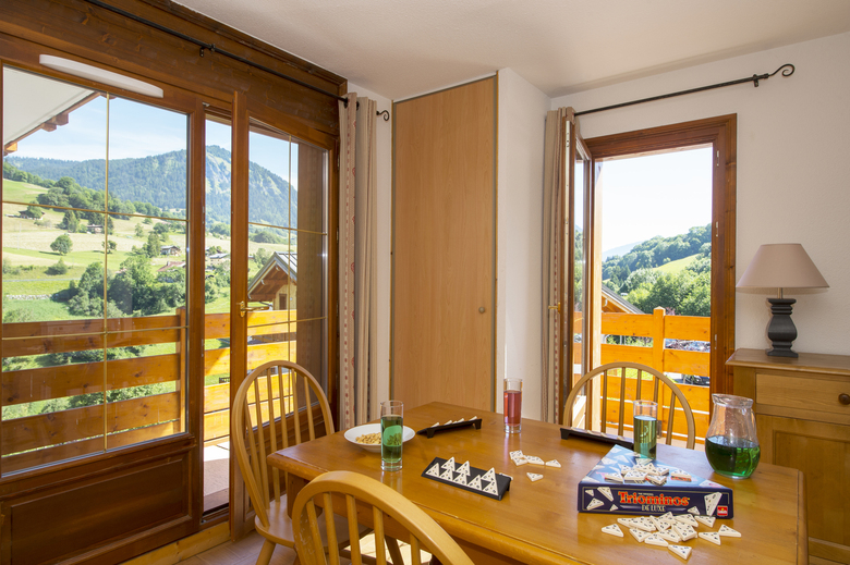 Aparthotel R�sidence N�m�a Les Chalets Des Evettes
