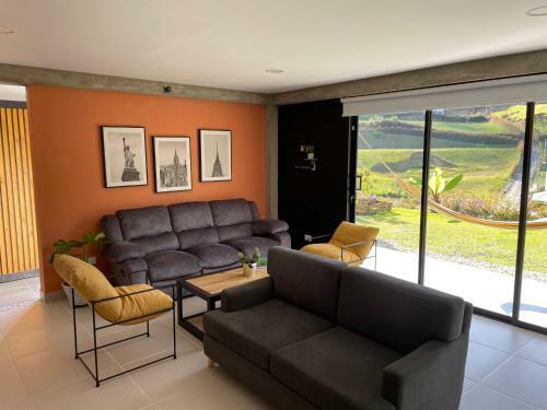Espectacular Casa De Campo En Rionegro