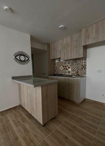 Apartamento Apto C�modo Cerca Al Mall Plaza