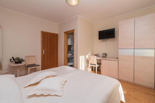 Hostal Guest House Bakica