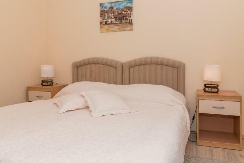 Hostal Guest House Bakica