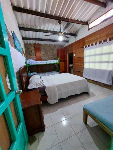 Hotel El Portal De La Cintana