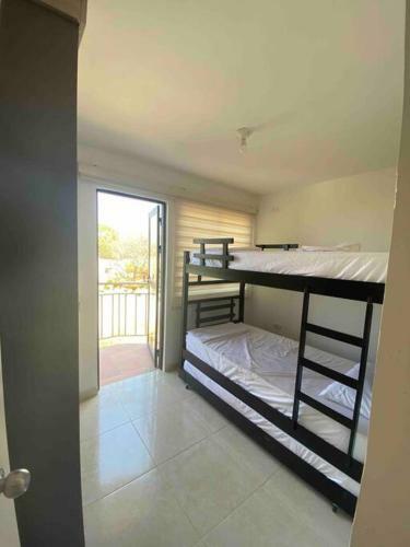 Hermoso Apartamento Con Vista A La Sierra
