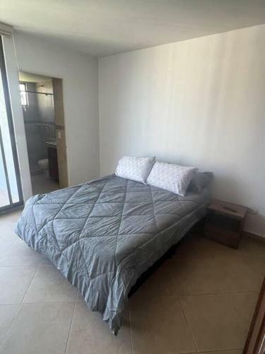 Apartamento Fresco, C�modo Y Amplio!