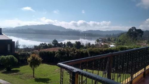 Private Lake View Cottage With Bbq Yard In Paipa